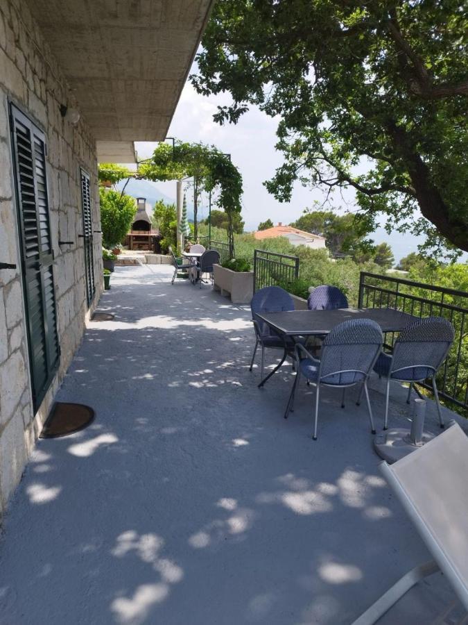 Apartments Mare - 150 M From Beach Brela Eksteriør billede